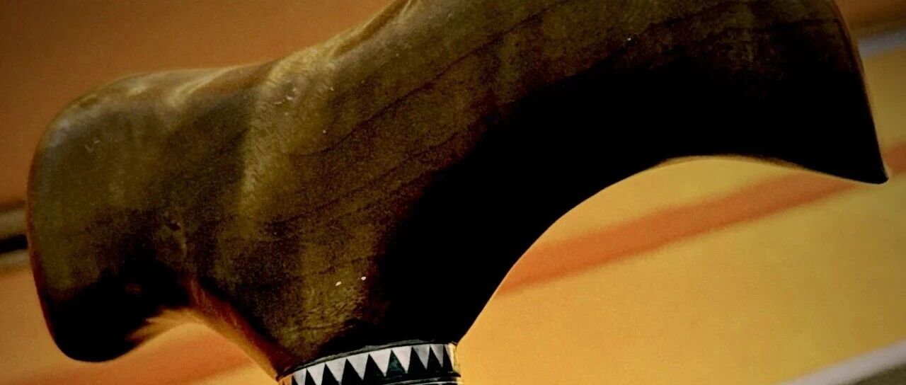 金丝楠木手杖作品《云锦》